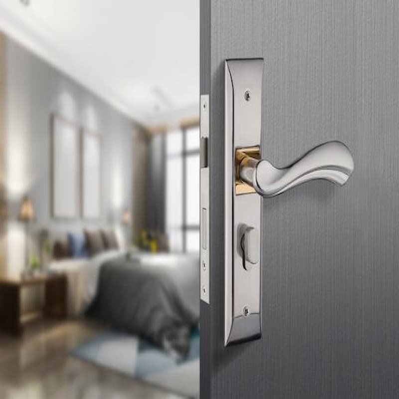 Thân khóa là bộ phận quyết định độ bền và độ an toàn của khóa cửa nẹp