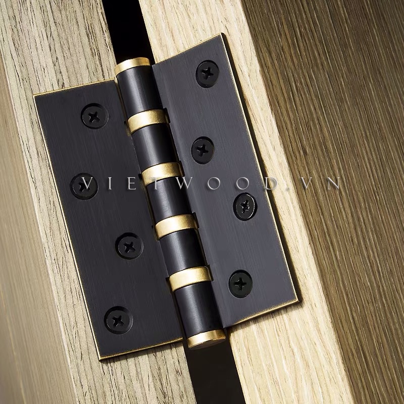 Lựa chọn bản lề cửa gỗ cần dựa vào kiểu dáng, chất liệu